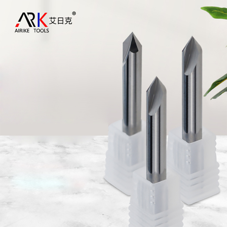 Zein da Chamfering Cutter-en angelua?